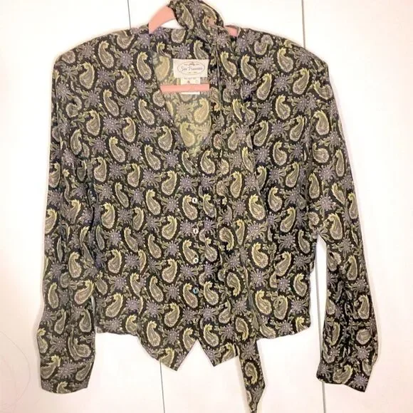 𝅺🌷 San Francisco🌷 100% Silk Paisley Blouse With Attached Scarf - Picture 4 of 6